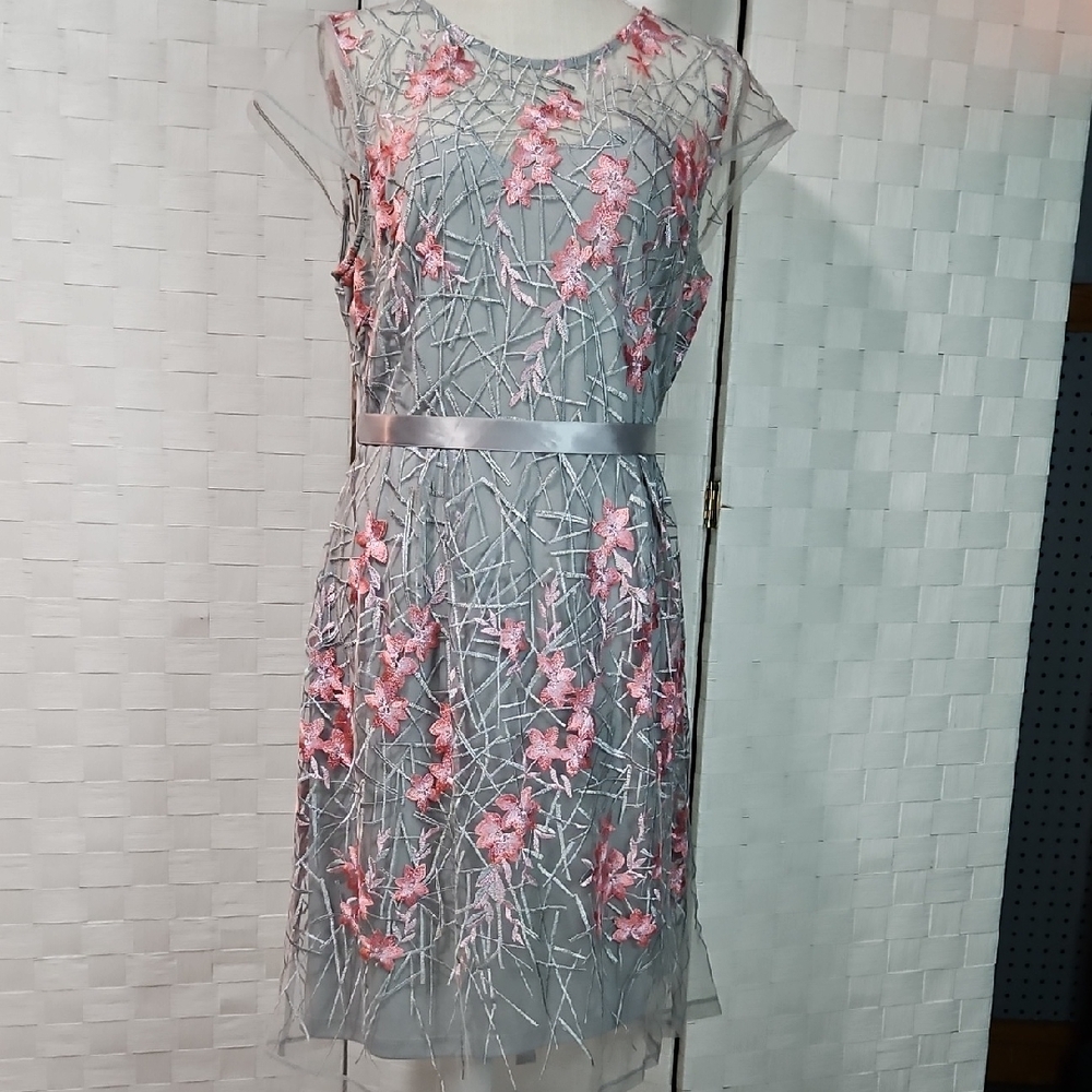 Elegant Embroidered Midi Dress in Gray and Pink